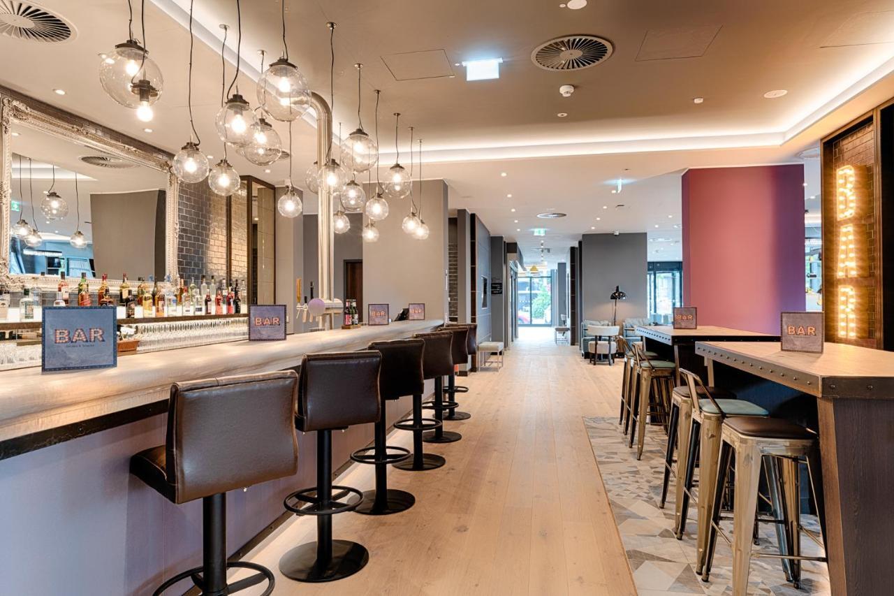 Premier Inn Hamburg City Klostertor Екстер'єр фото